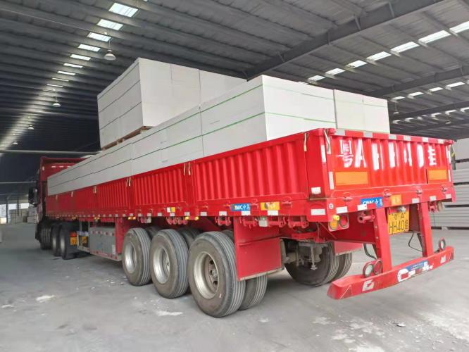 贵州蒸压加气混凝土砌块-A3.5B05级